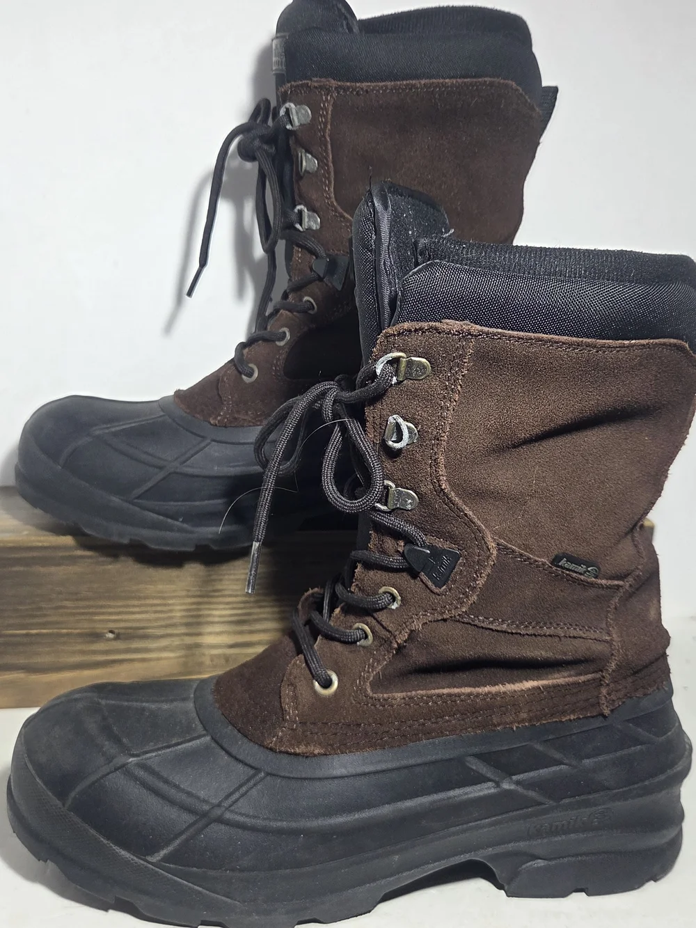 Kamik Nationwide Waterproof Winter Thinsulate Boots Men's Size 10 (US)